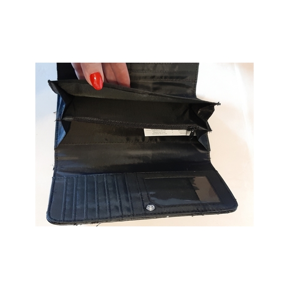 New IMPERFECT Black wallet - Picture 3 of 7